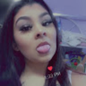 Meet your Posher, Alejandra